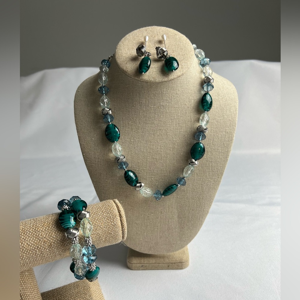 Necklace, Clip On Earrings & Bracelet Green & Clear Acrylic, Glass & Metal Beads